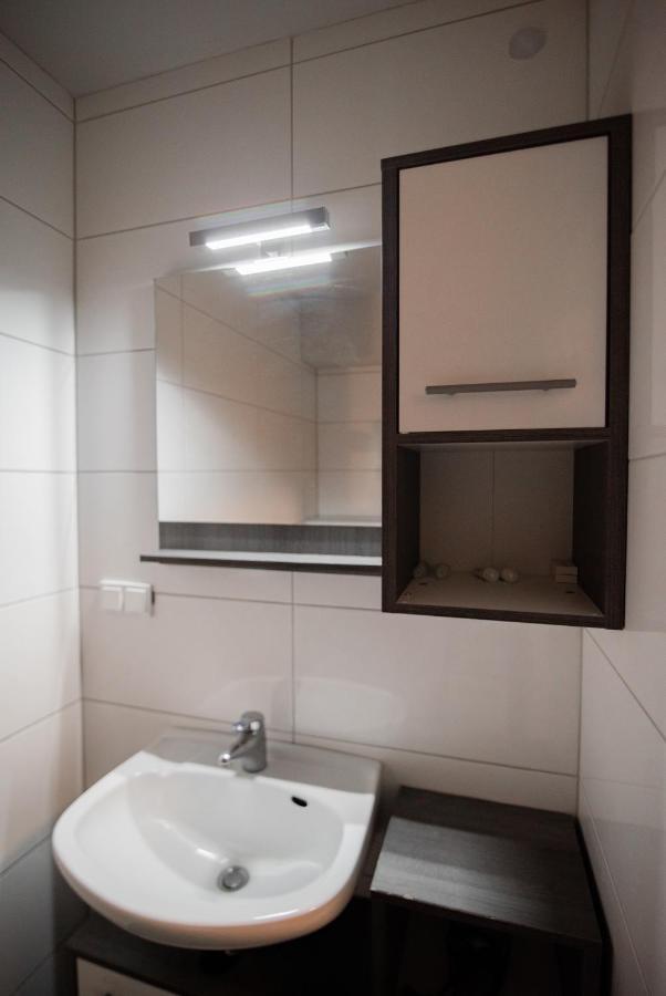 Main Appartments Frankfurt Airport كلسترباخ المظهر الخارجي الصورة