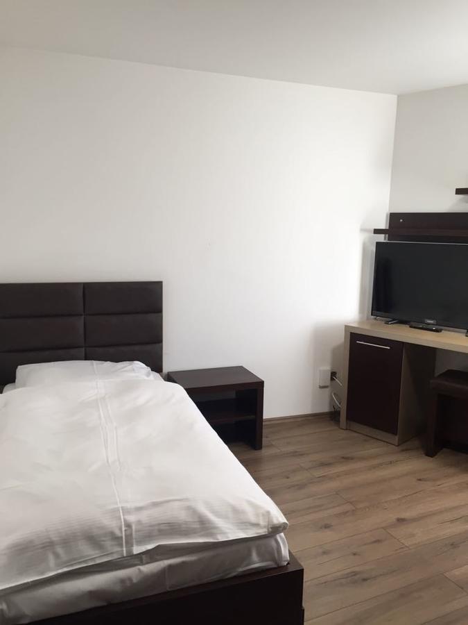 Main Appartments Frankfurt Airport كلسترباخ المظهر الخارجي الصورة